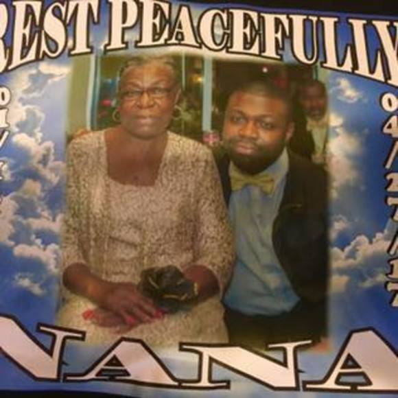 Profile Picture of Jody Summers (@bigdogpooh) on Poshmark