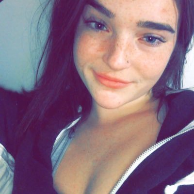 Profile Picture of Alex Robotham (@alexrobotham) on Twitter