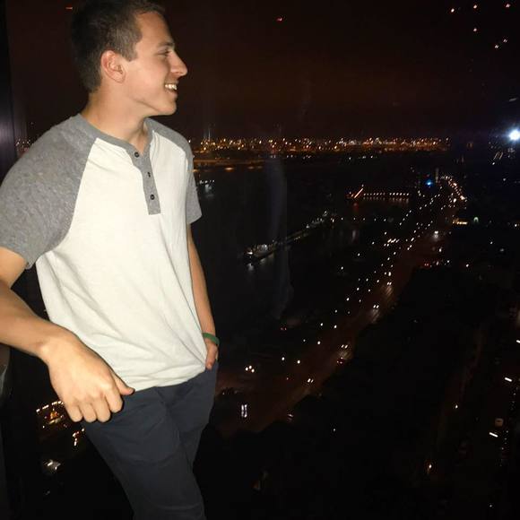 Profile Picture of Jason Szatkowski (@szatkowski20) on Poshmark