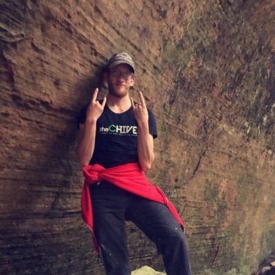Profile Picture of Mike Hartzell (@MikeHartzell16) on Twitter