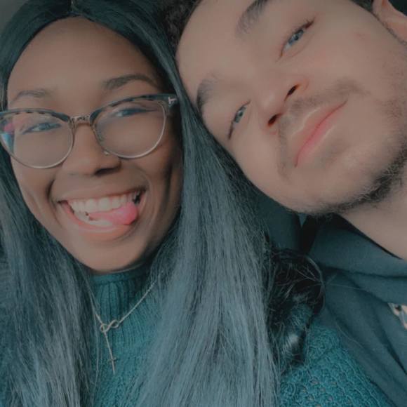 Profile Picture of Leah Parrish hill (@lalala_leah) on Poshmark