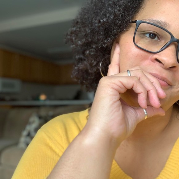 Profile Picture of Erica Rousseau (@erica_rousseau) on Poshmark