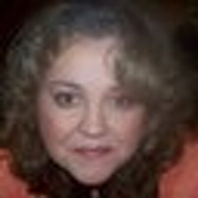 Profile Picture of Davina Roberts (@davinar72) on Twitter