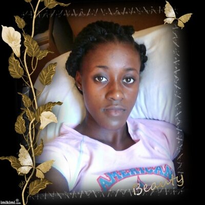 Profile Picture of Monique Moseson Twitter