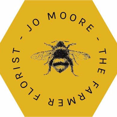 Profile Picture of Jo Moore Flowers (@JoMooreFlowers) on Twitter