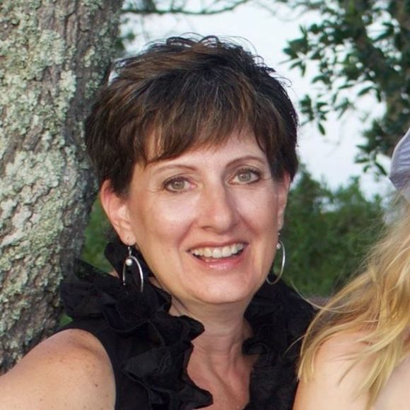 Profile Picture of Pam Owens (@ptribleowens) on Poshmark