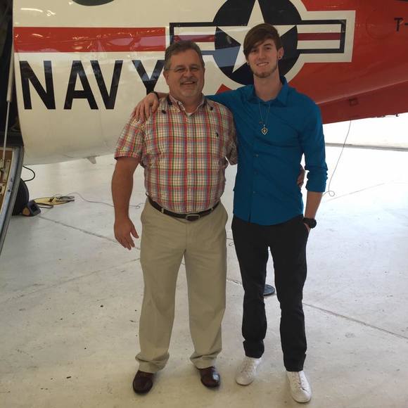 Profile Picture of Aaron West (@westaaron1616) on Poshmark