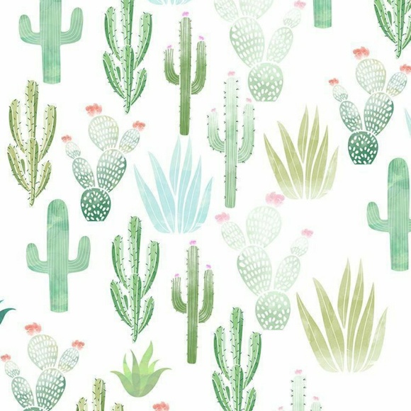 Profile Picture of Robin Flores (@robflo825) on Poshmark