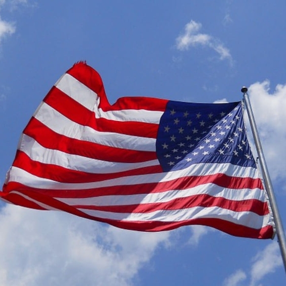 Profile Picture of Allen Garrison (@acg3306) on Poshmark