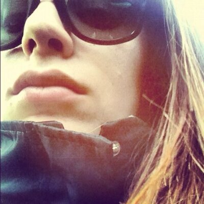 Profile Picture of Mari Ayala (@mariayalav) on Twitter