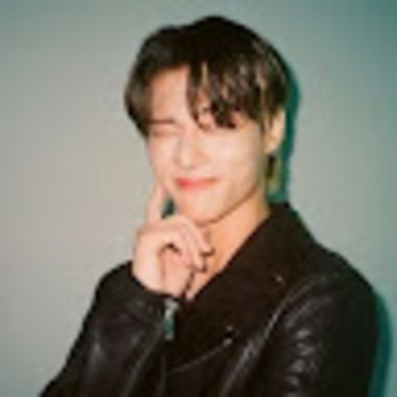 Profile Picture of Woonana Jung (@hailybrooklynn) on Poshmark