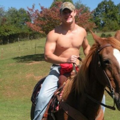 Profile Picture of Kyle Blakely Springs (@kylesprings120) on Twitter