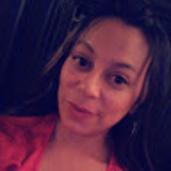 Profile Picture of Jacklynn Devargas (@jdevargas5) on Poshmark