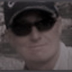 Profile Picture of Dan MacDonald (@angrynewspaper) on Twitter