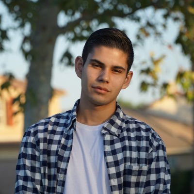 Profile Picture of Paul Calvo (@pskizzles) on Twitter