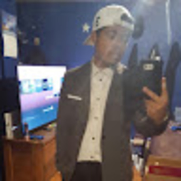 Profile Picture of Jonathan Palacios (@aboynamed_jp) on Poshmark