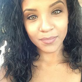 Profile Picture of Danielle Chisolm (@DanielleSylviaa) on Pinterest