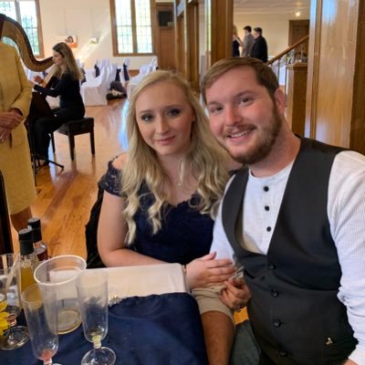 Profile Picture of Nate Moss (@JamesTheNate) on Twitter
