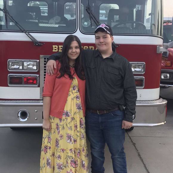 Profile Picture of Cody Plott (@codylplott) on Poshmark