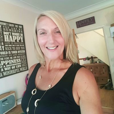 Profile Picture of Joanne Colby (@JoanneColby1) on Twitter