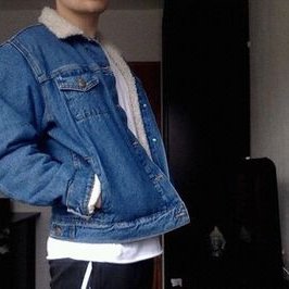 Profile Picture of Christian Flores (@ChrissyNumber3) on Twitter