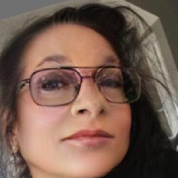 Profile Picture of Geraldine Vorse (@geri54) on Poshmark