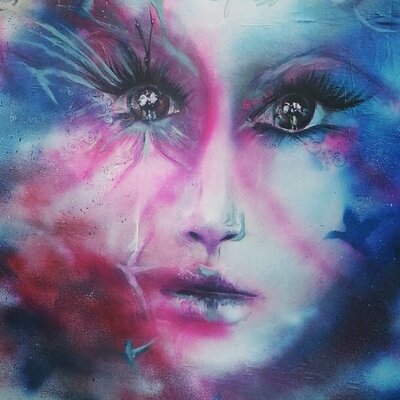 Profile Picture of Tracey Lloyd (@tracielloyd87) on Twitter