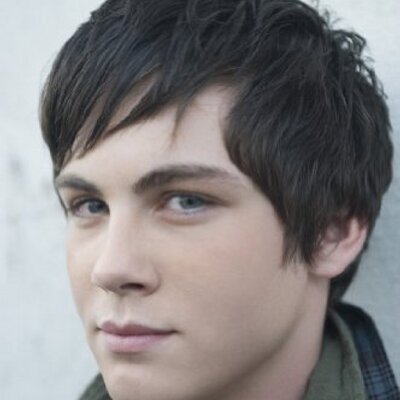 Profile Picture of Logan Wade Lerman (@wadeler) on Twitter