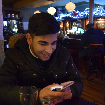 Profile Picture of Aaron Lobo (@LoveSportLobo) on Twitter