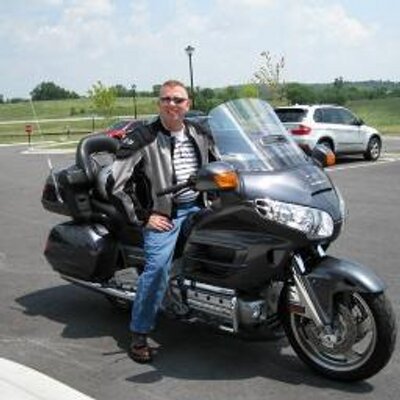 Profile Picture of Tom Grundy (@twg40299) on Twitter