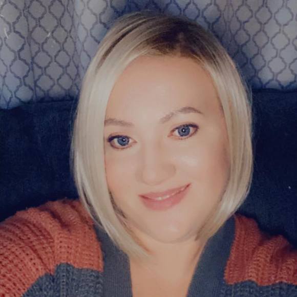 Profile Picture of Stacy Pendleton (@stacypend) on Poshmark