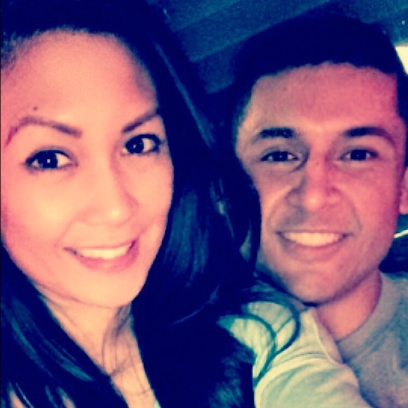 Profile Picture of Sabrina Berrones (@sabrinaclare1) on Poshmark