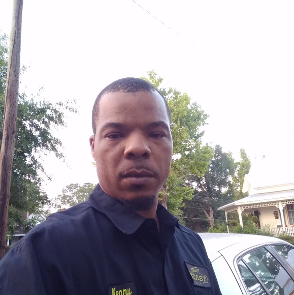 Profile Picture of Kenneth Patterson (@kennylee22) on Poshmark