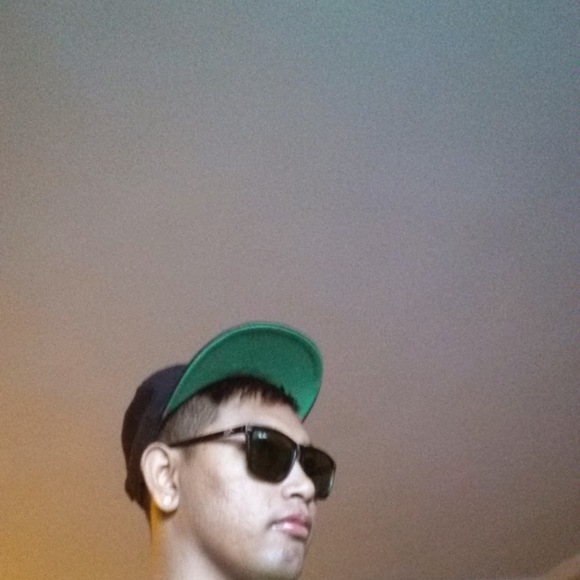 Profile Picture of Pro_legend Pro (@pro_legend) on Poshmark