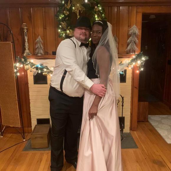 Dylan Galland - Poshmark Profile Picture of Dylan Galland (@degalland) on Poshmark