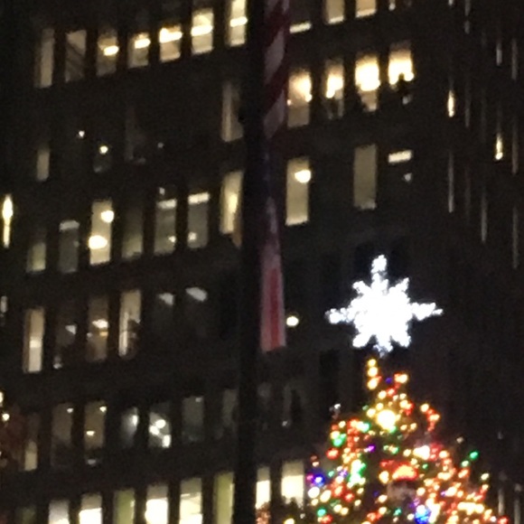 Profile Picture of Ariel Dunnett (@arriiielle) on Poshmark