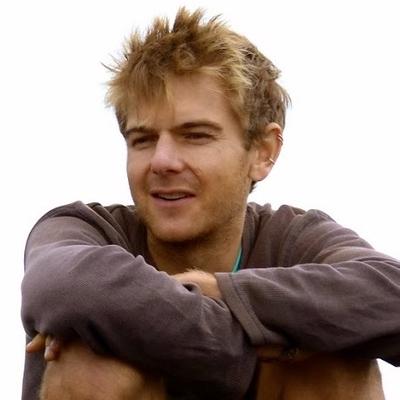 Profile Picture of Daniel Waugh (@justmovetravel) on Twitter