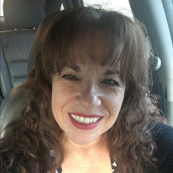 Profile Picture of Nancy Kuhn (@nkuhnie) on Poshmark