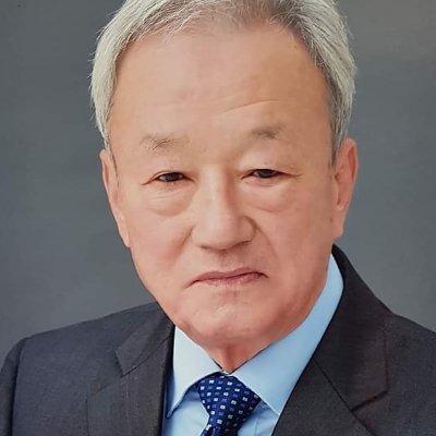 Profile Picture of Dobbs Seung (@GrangerPeter) on Twitter