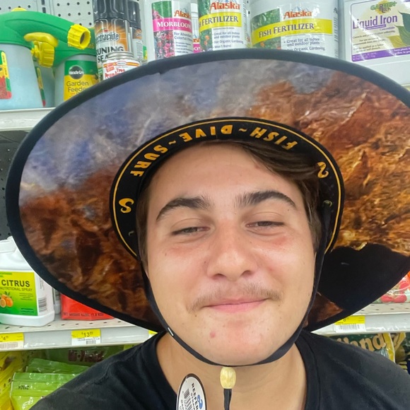 Profile Picture of Nate Spuria (@natespuria) on Poshmark