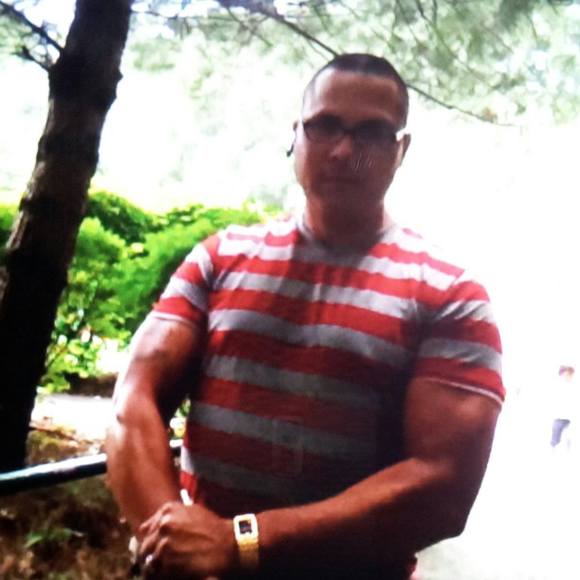 Profile Picture of Javier Padin (@jpadin94) on Poshmark