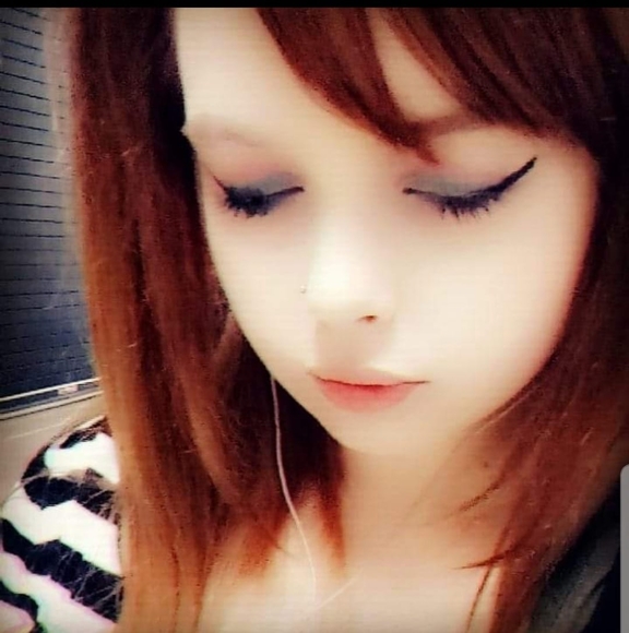 Profile Picture of Star ryanne Hamshar (@z_ryanne) on Poshmark