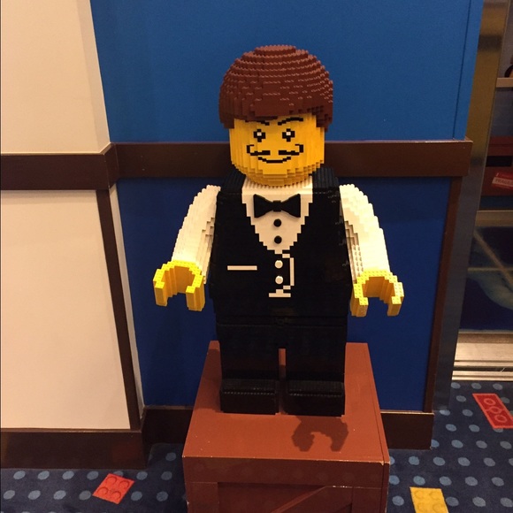 Profile Picture of Andrea Arguello (@dondrea23) on Poshmark