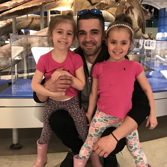 Profile Picture of Daniel Nascimento (@nasci1019) on Poshmark