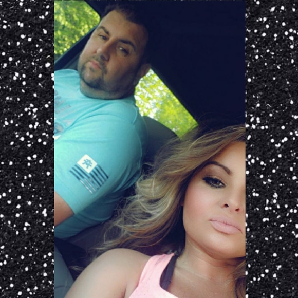 Profile Picture of Tom n gena Cooley (@tomngena) on Poshmark