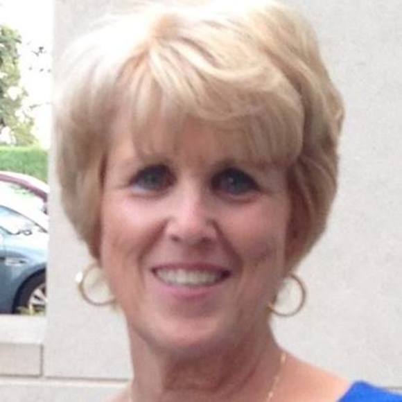 Profile Picture of Linda Prokaski (@lindaprokaski) on Poshmark