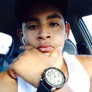 Profile Picture of Bryan Lezama (@bryan.lezama.984) on Facebook