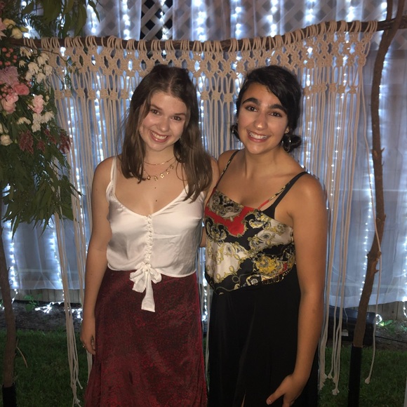 Profile Picture of Josie Connelly (@josieconnelly) on Poshmark