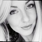 Profile Picture of Adrienne (@adriennewinters1024) on Instagram