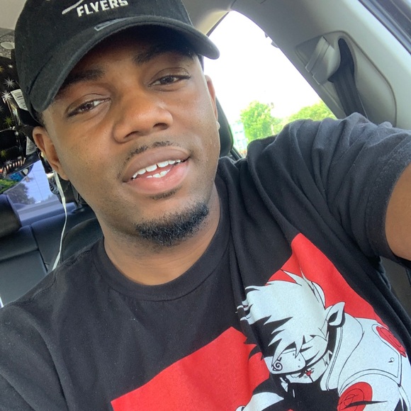 Profile Picture of Christopher Parker (@_kp15) on Poshmark